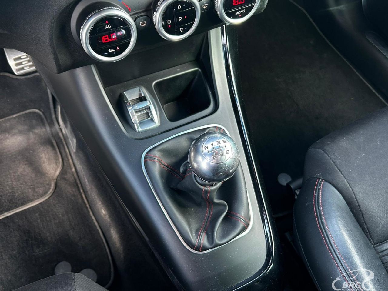 Alfa Romeo Giulietta | 14