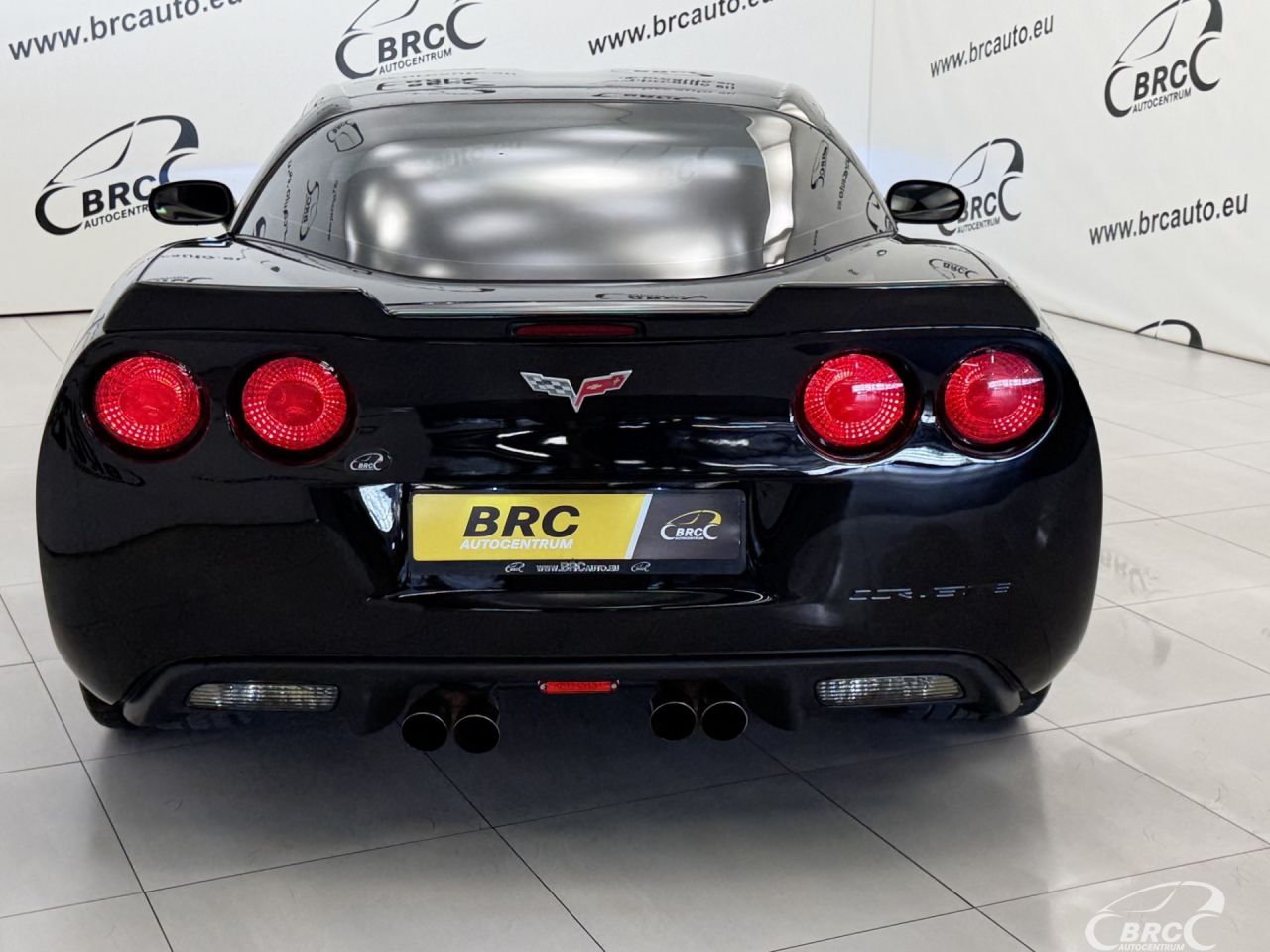 Chevrolet Corvette | 32