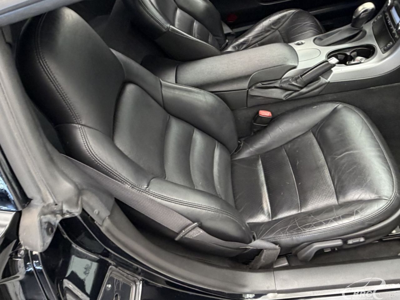 Chevrolet Corvette | 4