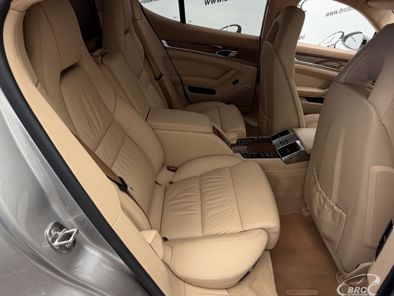 Porsche Panamera | 12