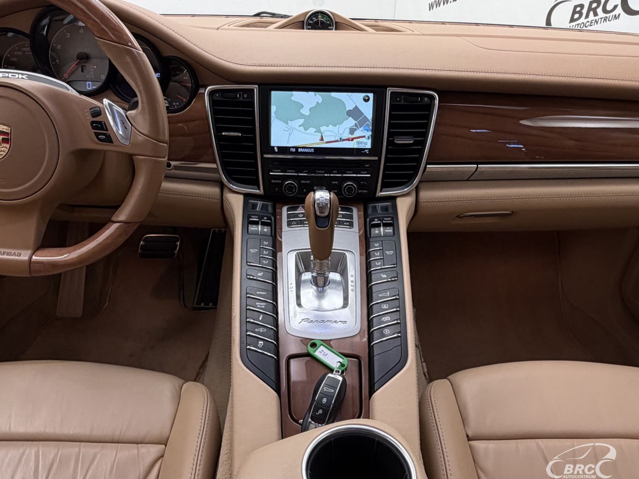 Porsche Panamera | 19