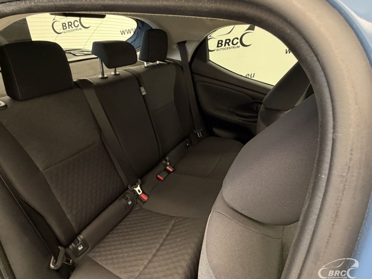 Toyota Yaris | 10