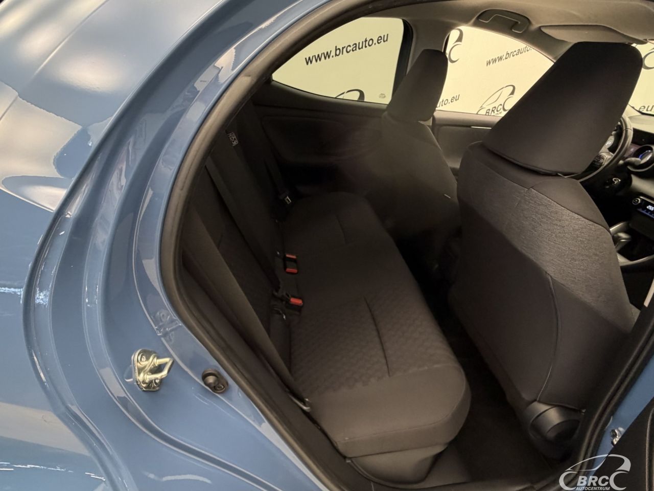 Toyota Yaris | 8