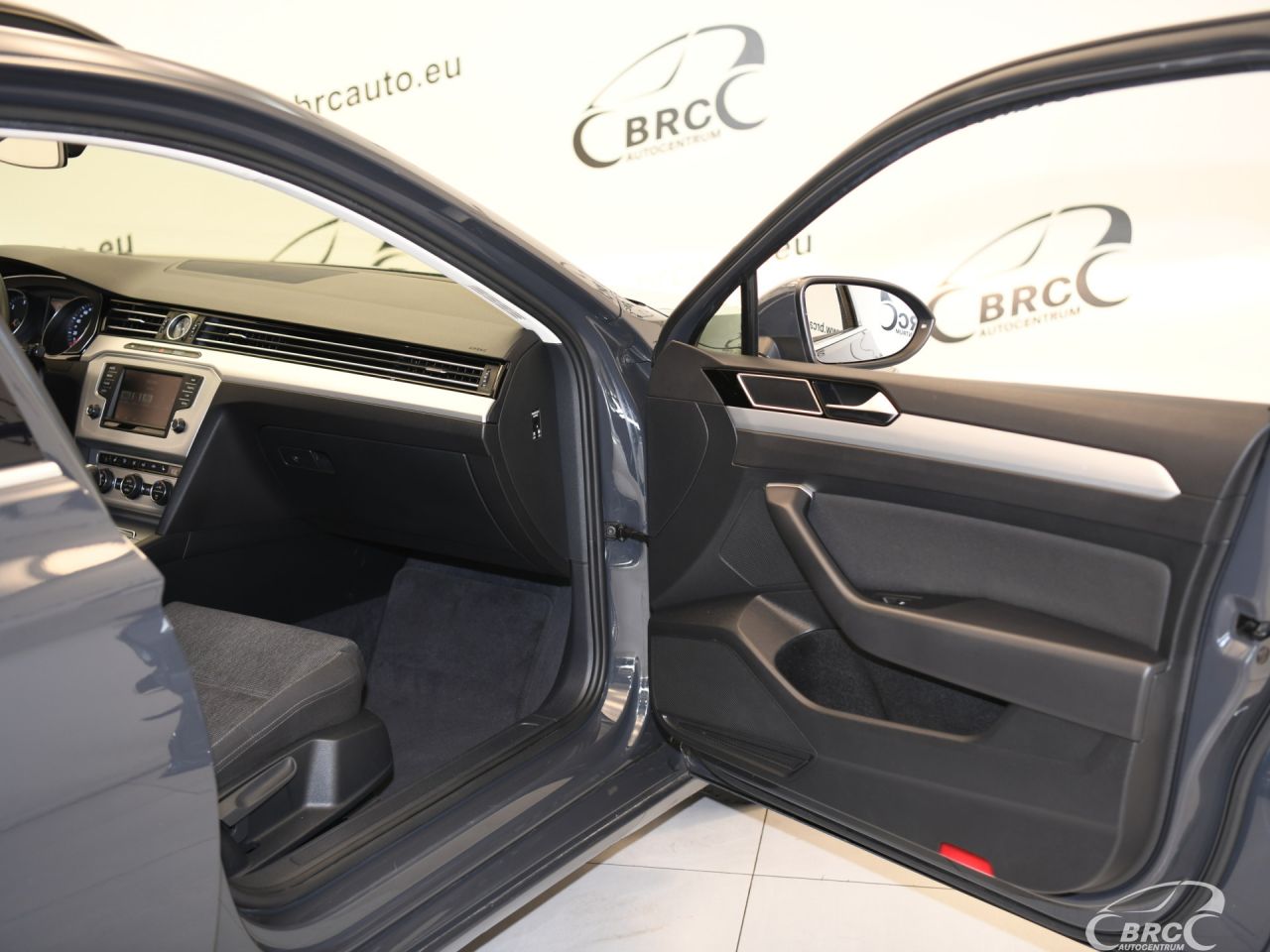 Volkswagen Passat | 14