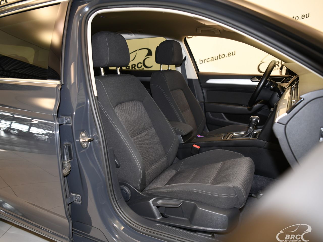 Volkswagen Passat | 11