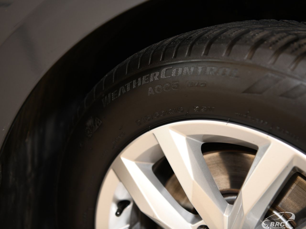 Volkswagen Passat | 80