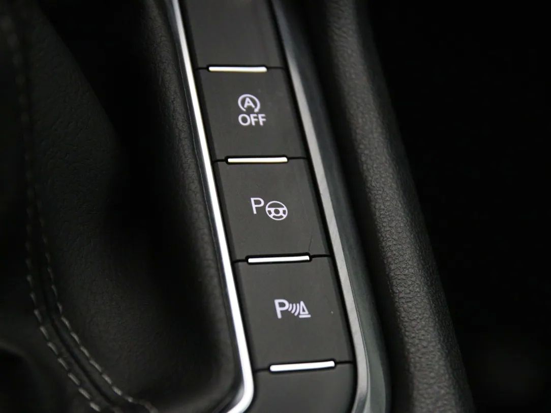 Volkswagen Tiguan | 31