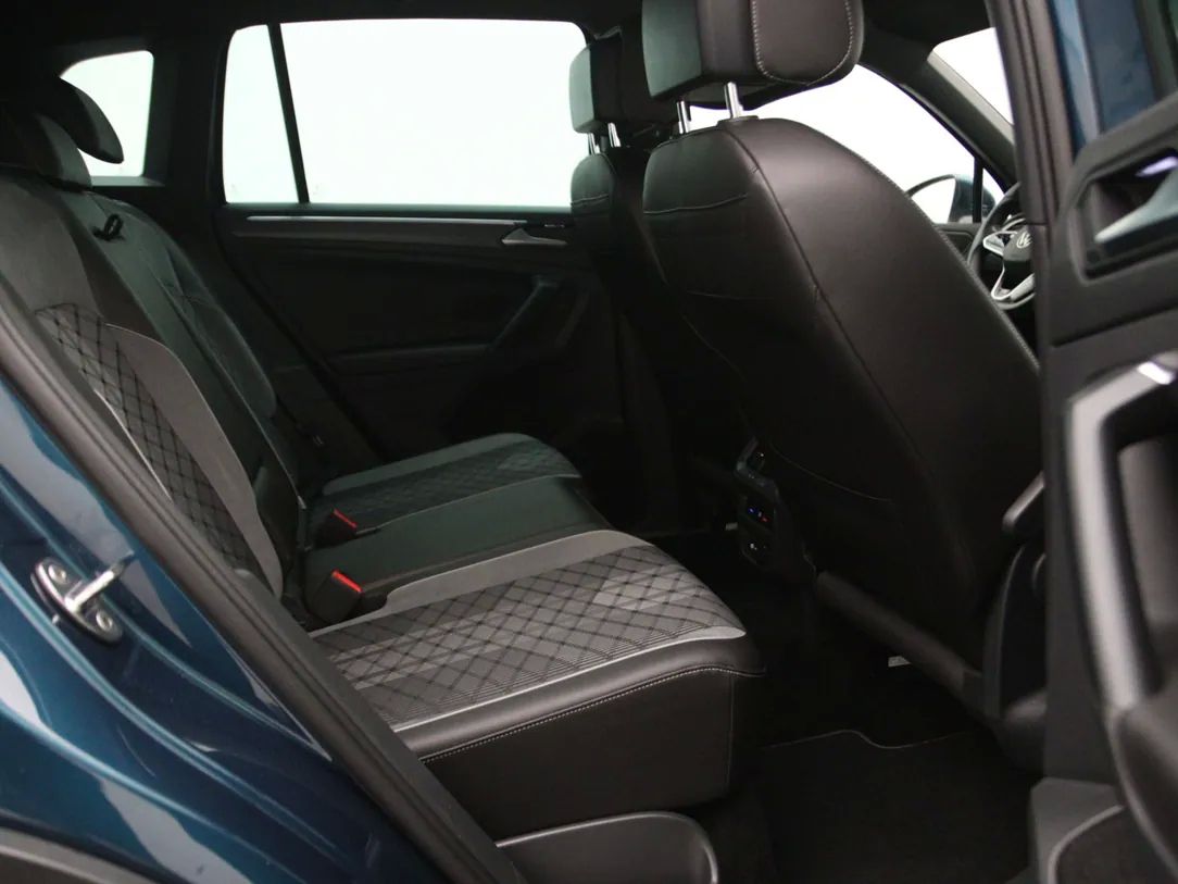 Volkswagen Tiguan | 12