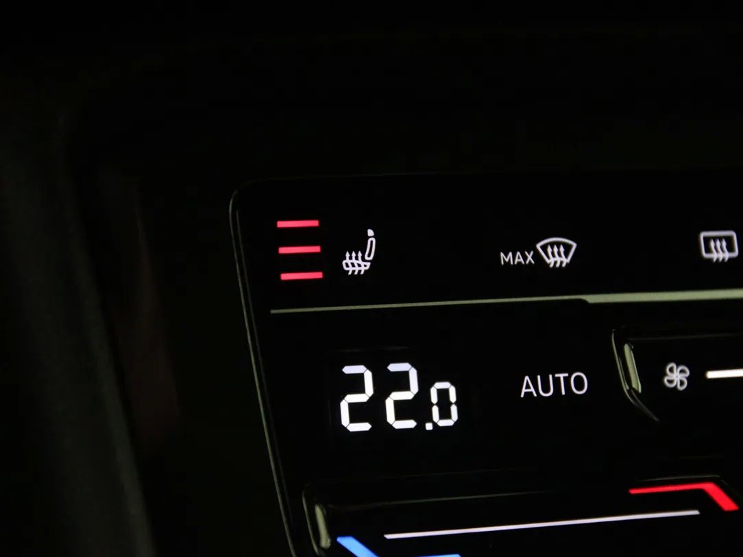 Volkswagen Tiguan | 26