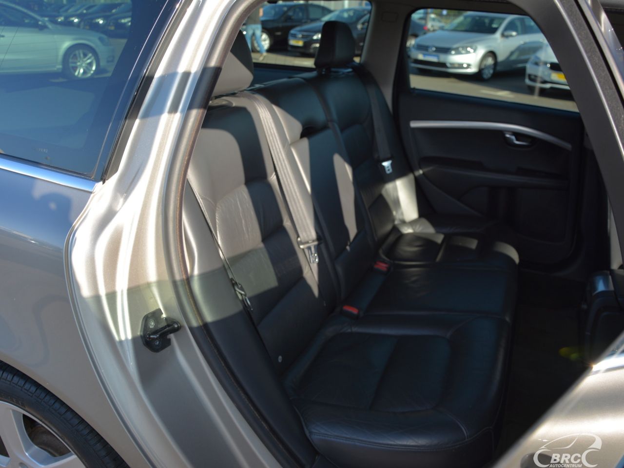 Volvo V70 | 15