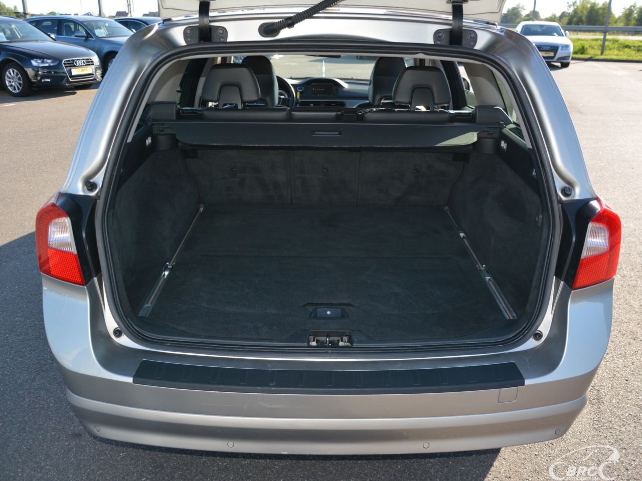 Volvo V70 | 35