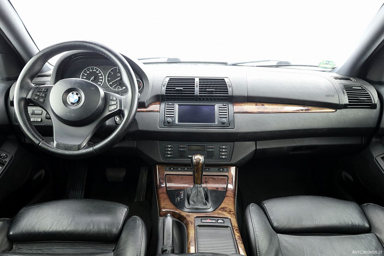 BMW X5 | 4