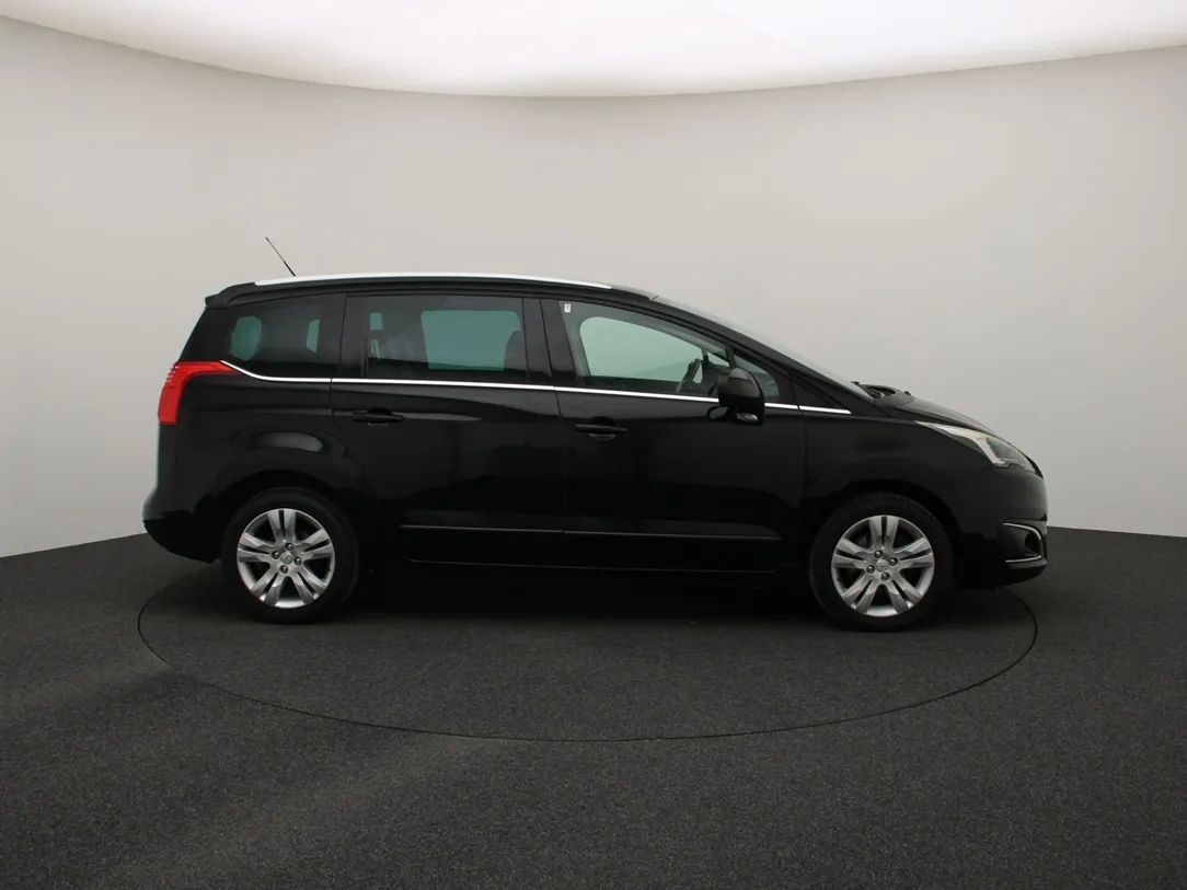 Peugeot 5008 | 8