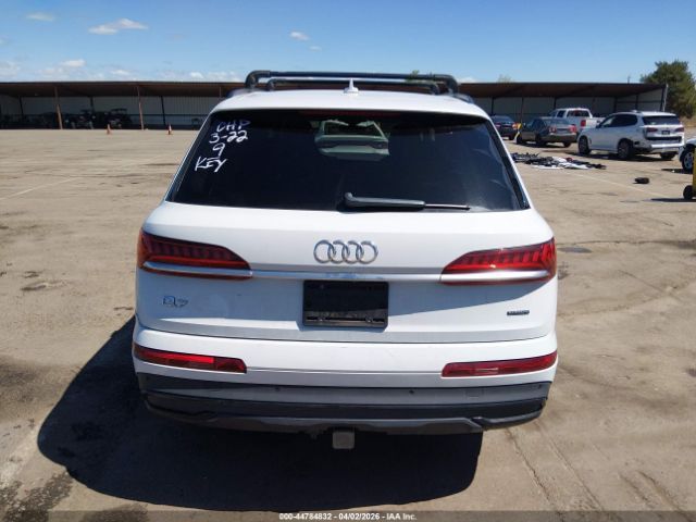 Audi Q7 | 15