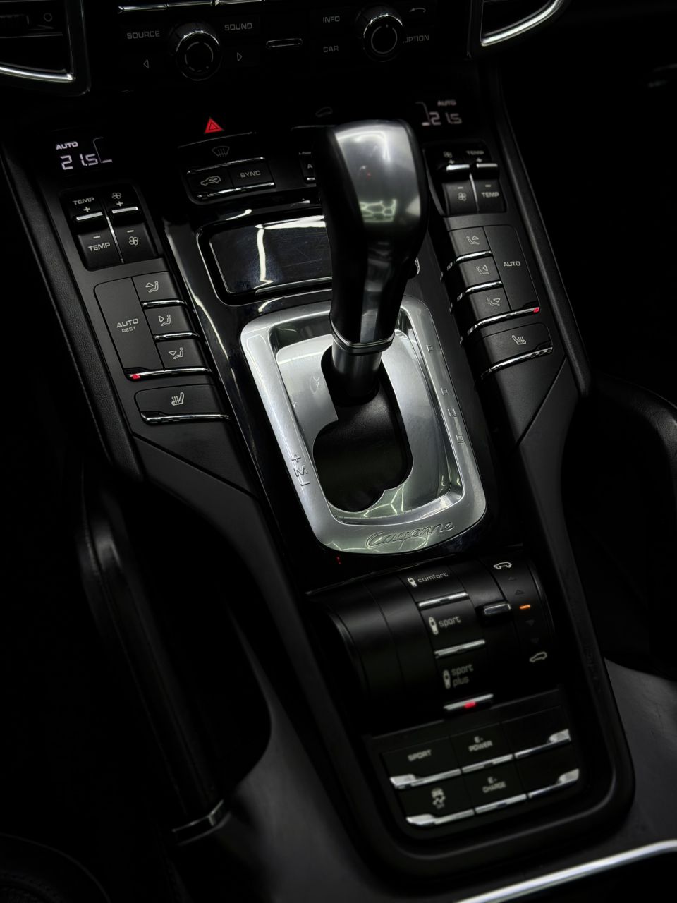 Porsche Cayenne | 22