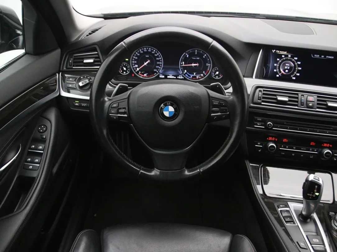 BMW 520 | 16