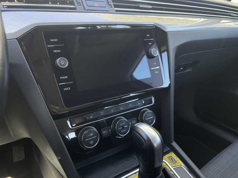 Volkswagen Passat | 11