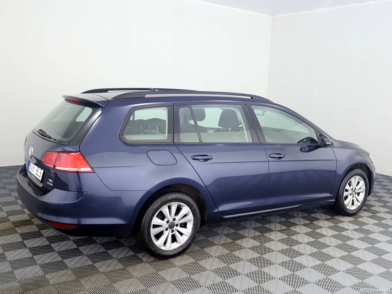 Volkswagen Golf | 7