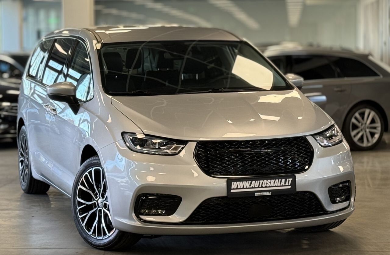 Chrysler Pacifica | 2