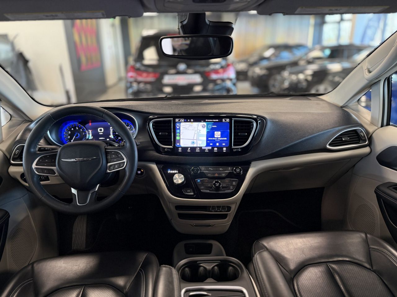 Chrysler Pacifica | 25