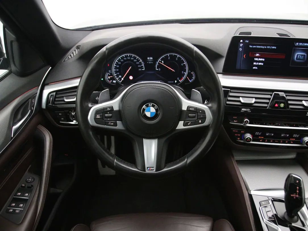 BMW 520 | 16