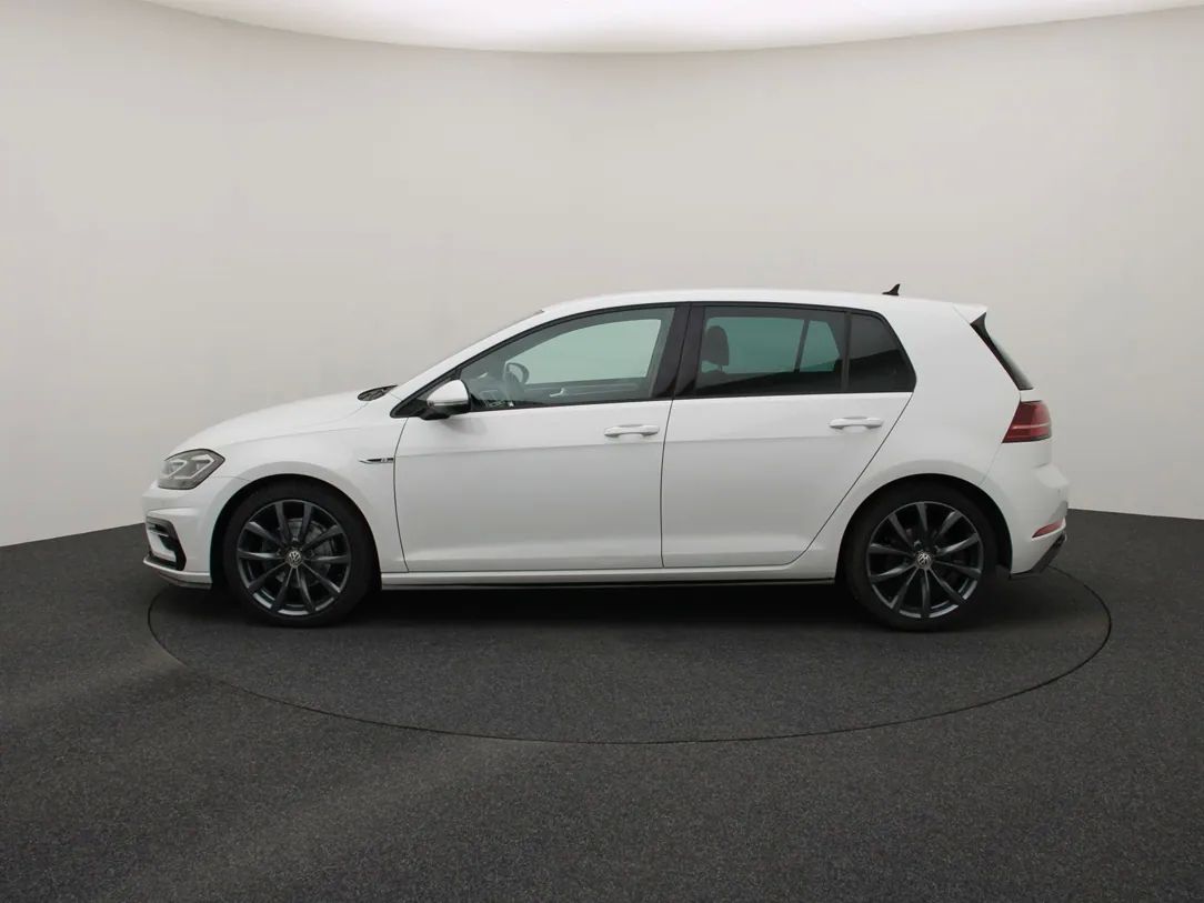 Volkswagen Golf | 5
