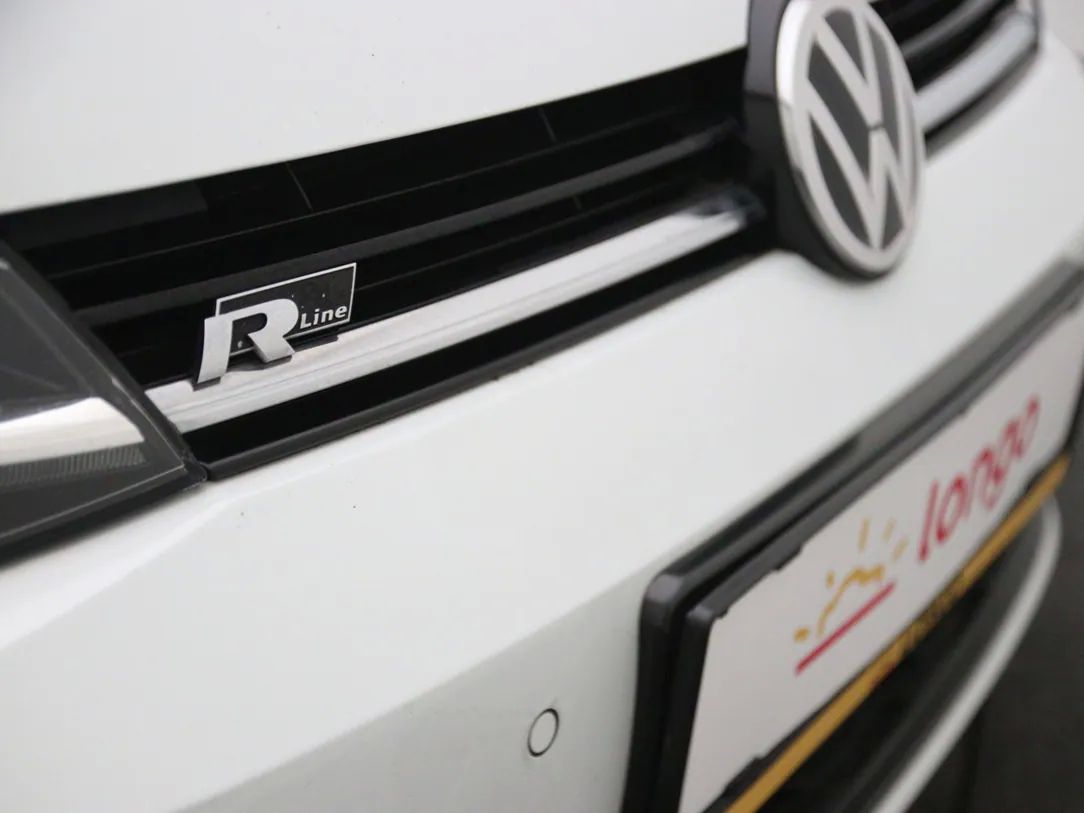 Volkswagen Golf | 32