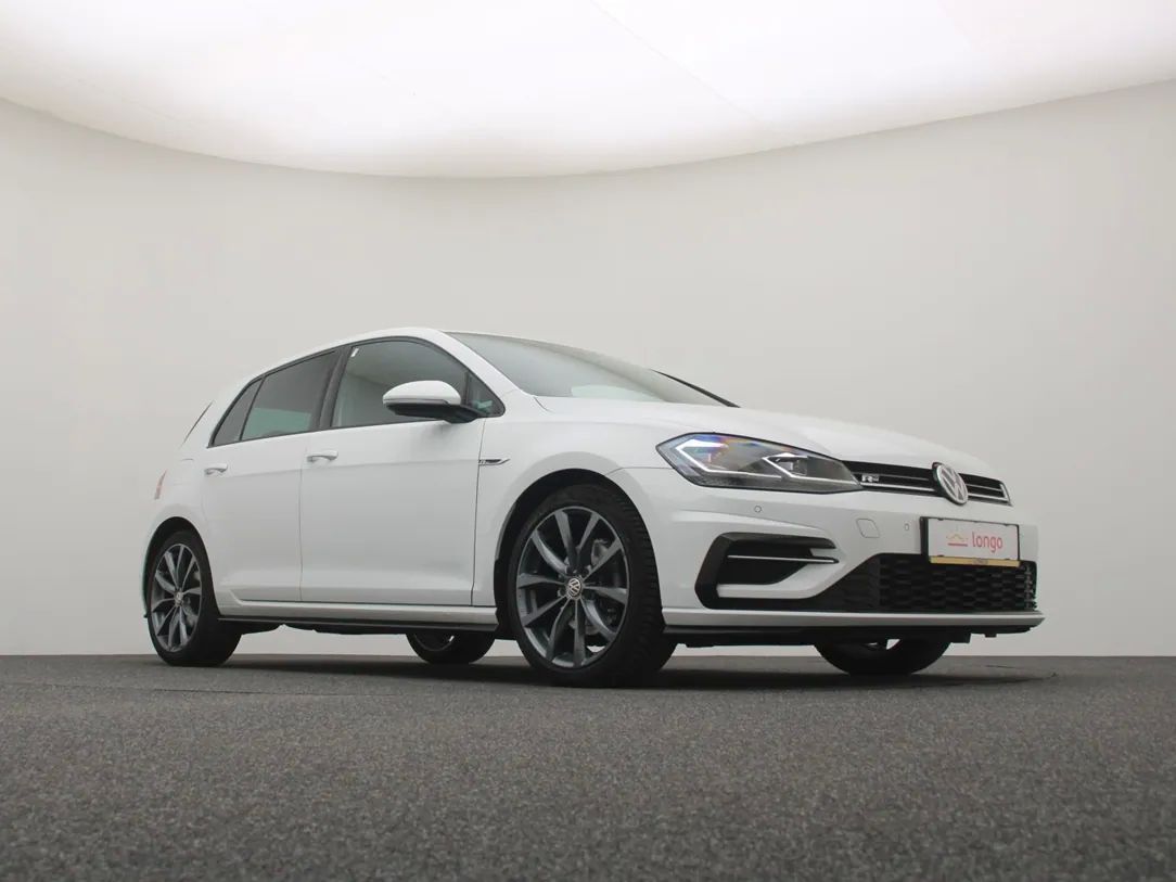 Volkswagen Golf | 10