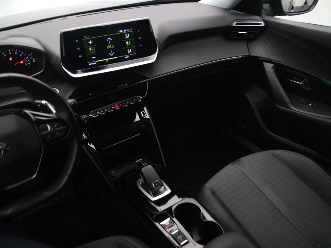 Peugeot 2008 | 20