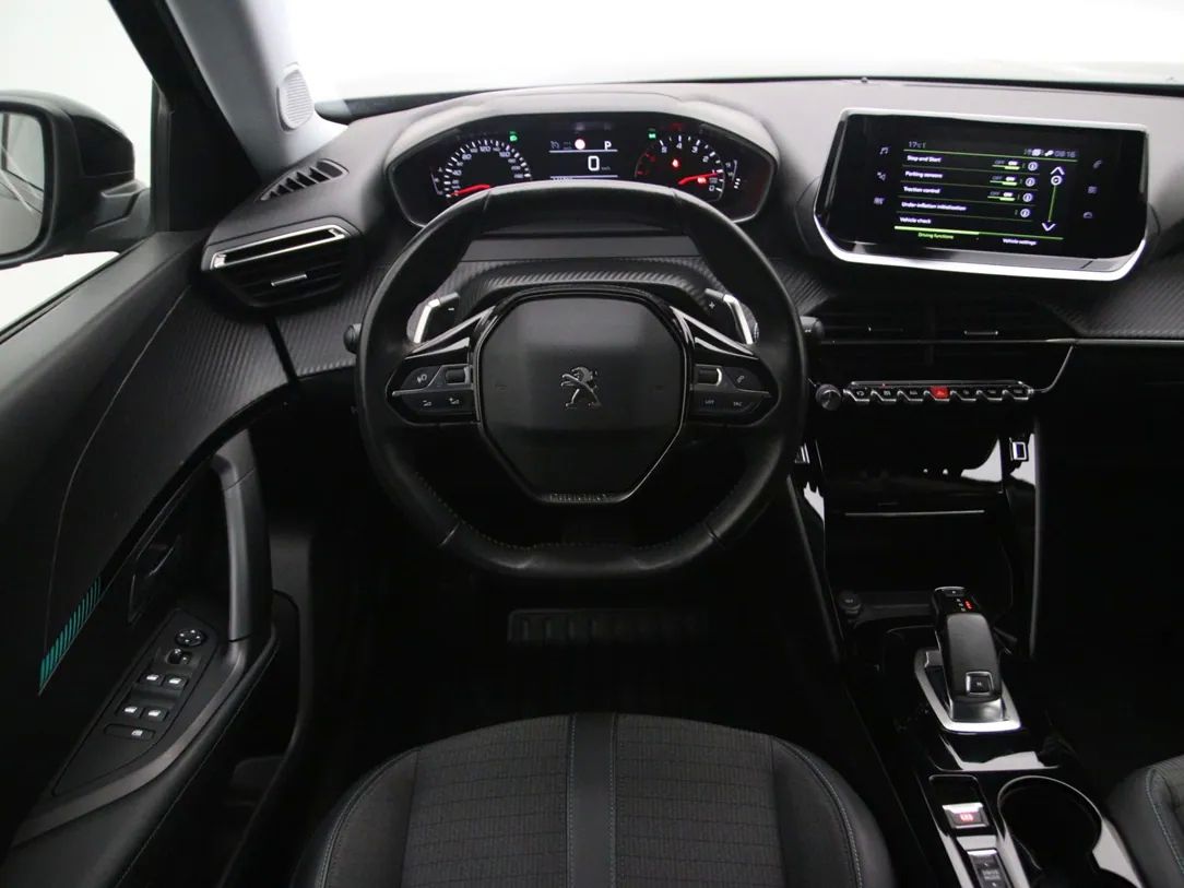 Peugeot 2008 | 16