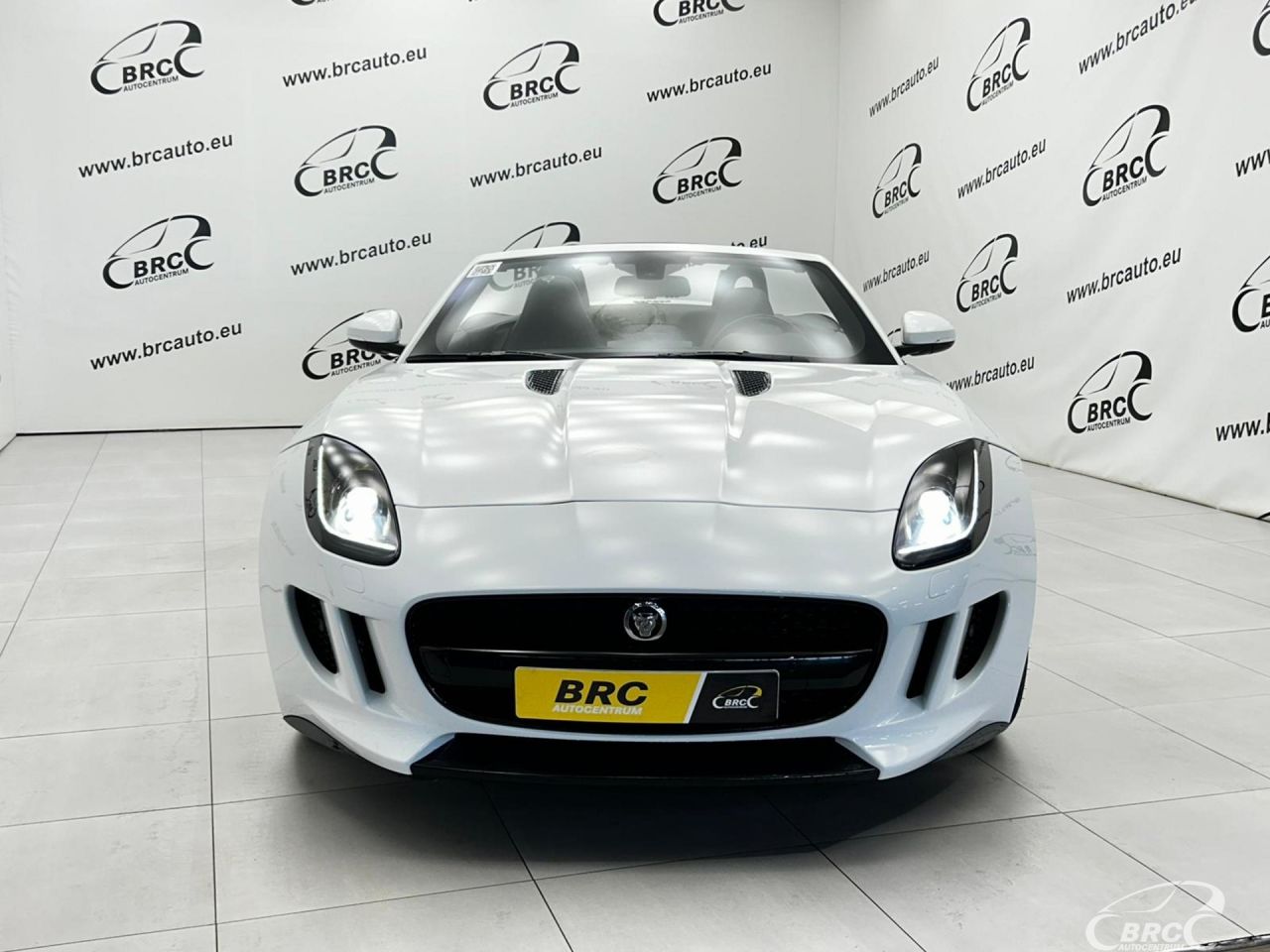 Jaguar F-Type | 26