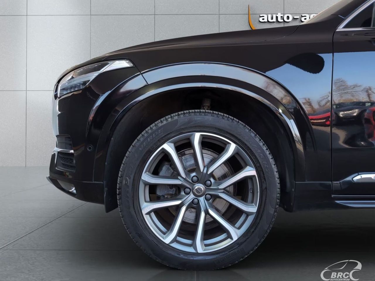 Volvo XC90 | 5