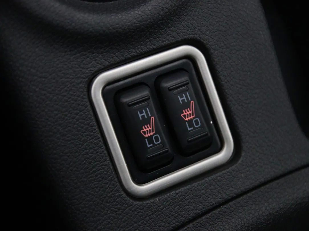 Mitsubishi Outlander | 27