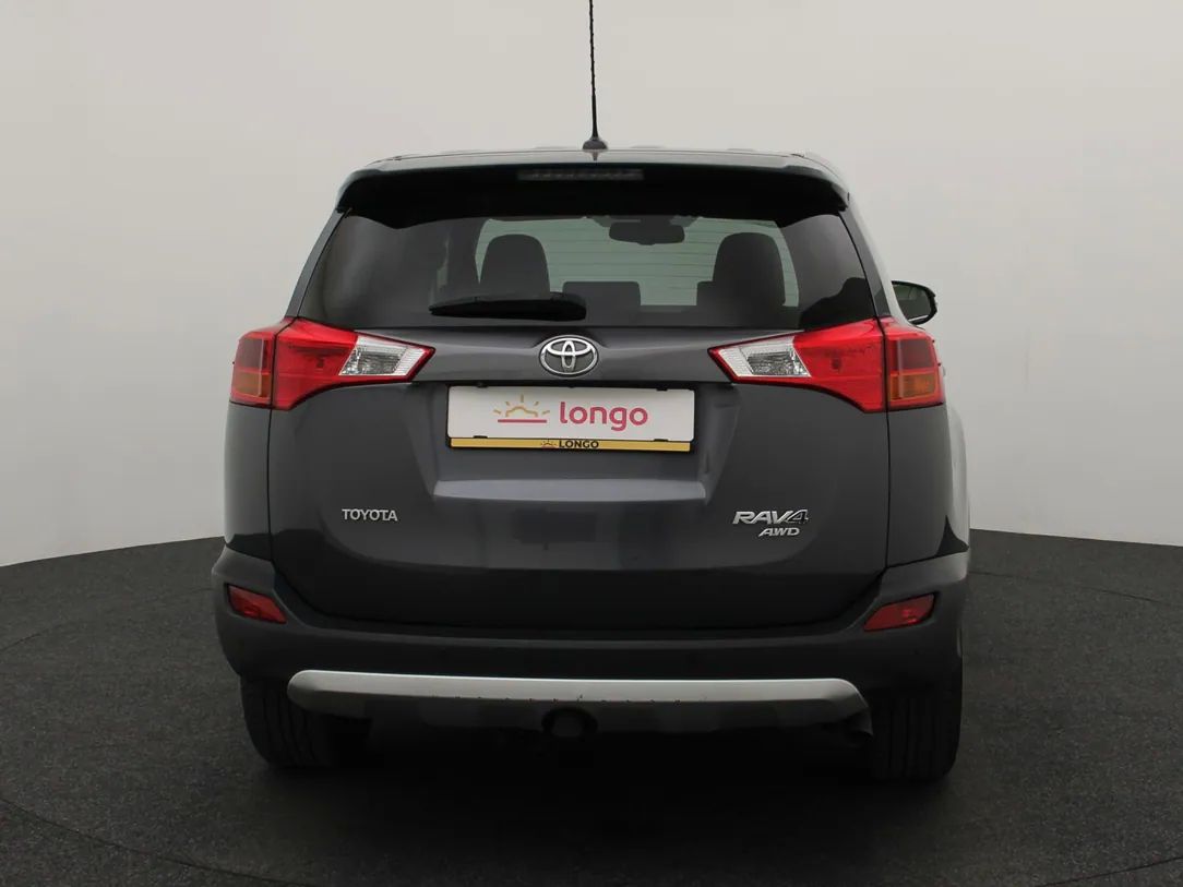 Toyota RAV4 | 4