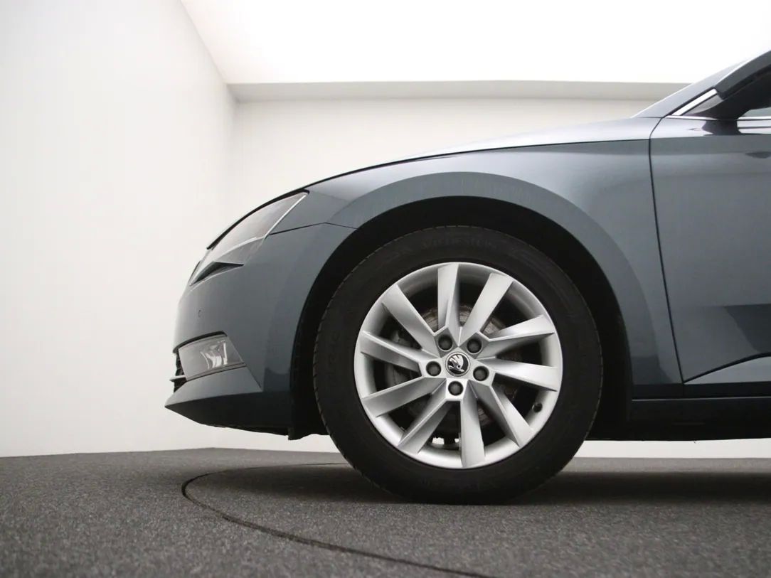 Skoda Superb | 27