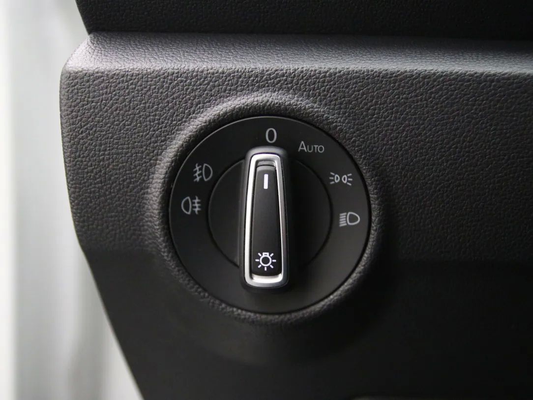 Volkswagen T-Roc | 26