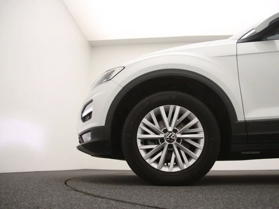 Volkswagen T-Roc | 27