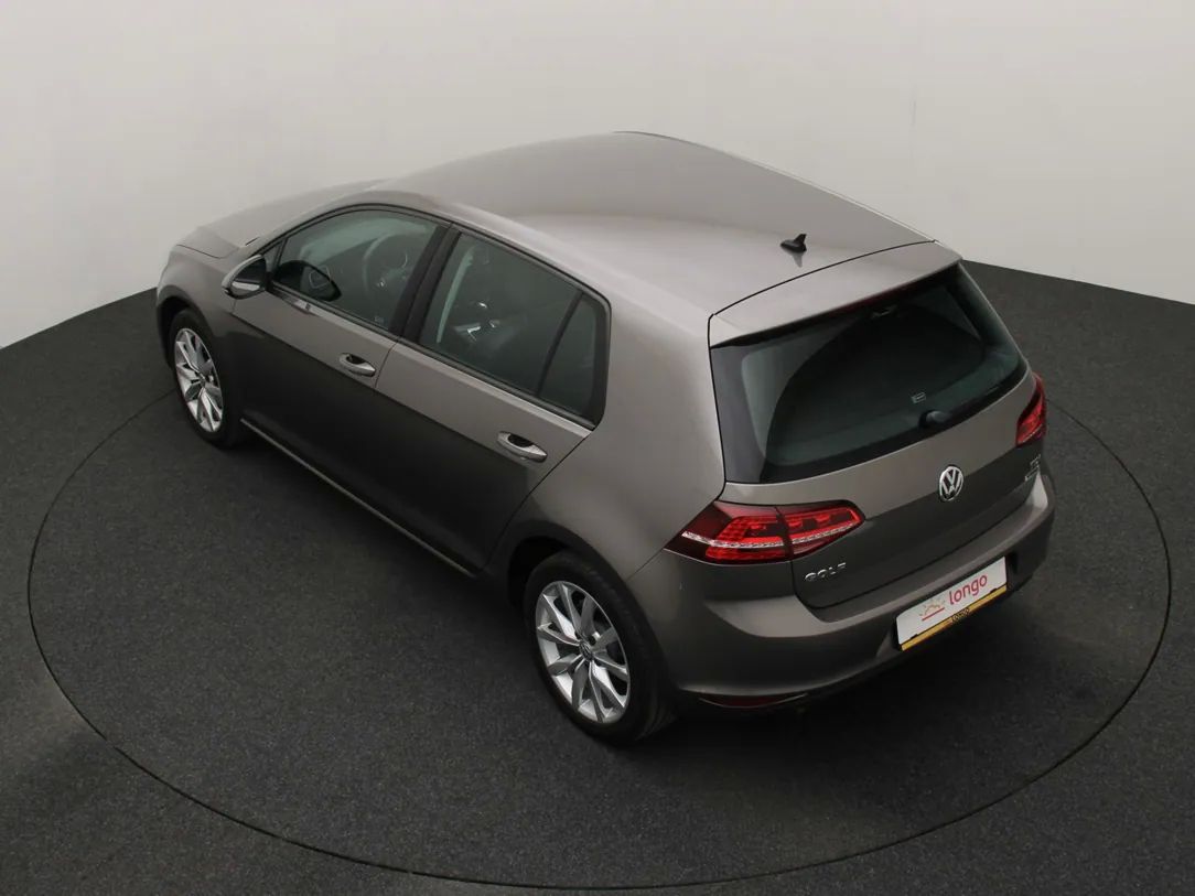 Volkswagen Golf | 11