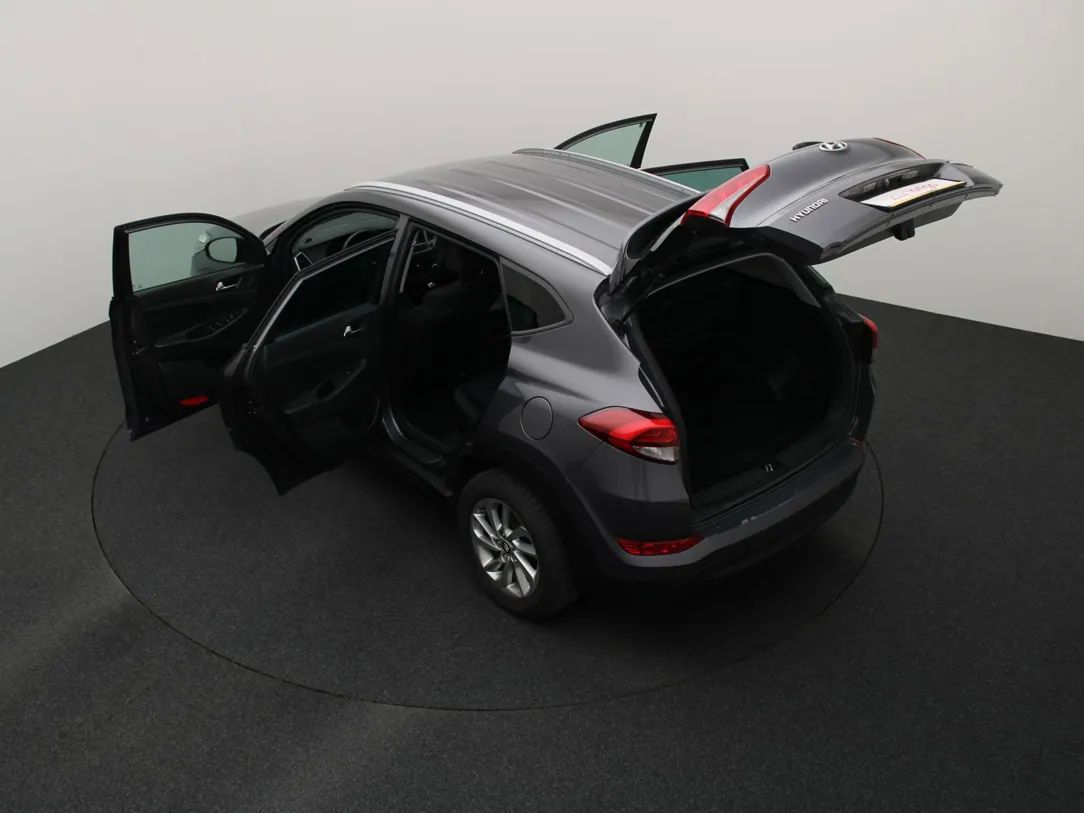 Hyundai Tucson | 12