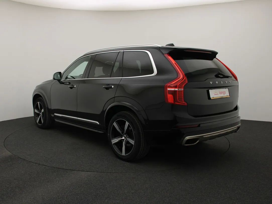 Volvo XC90 | 6