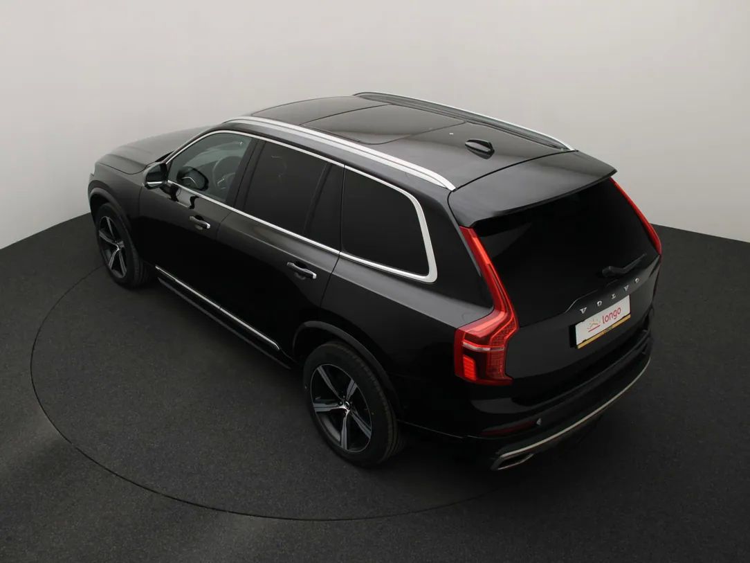 Volvo XC90 | 11