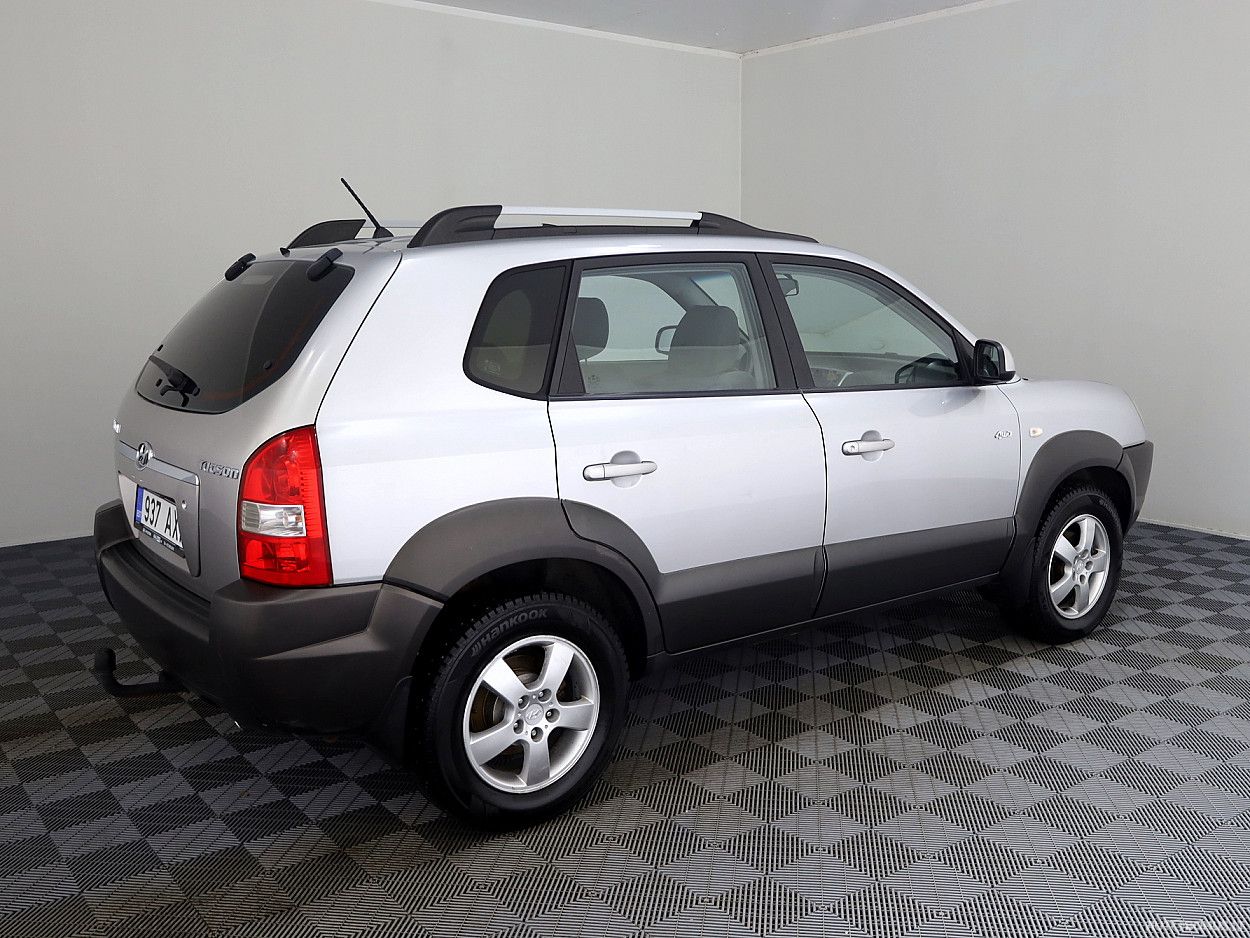 Hyundai Tucson | 2