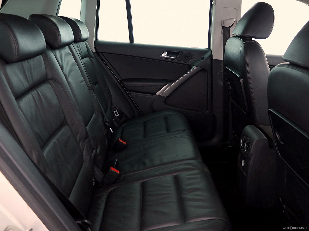 Volkswagen Tiguan | 6