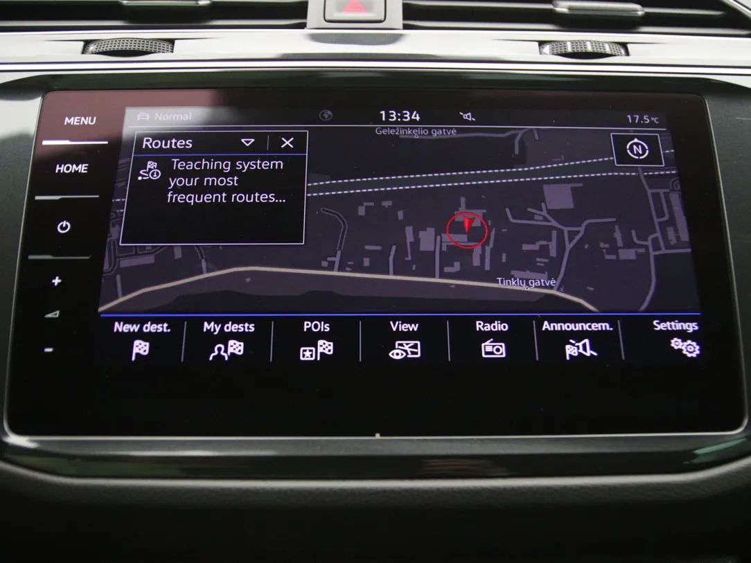 Volkswagen Tiguan | 23