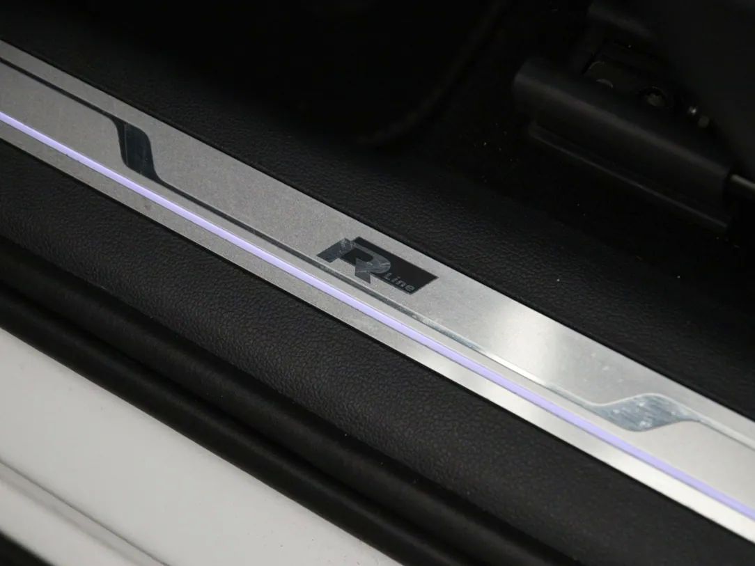 Volkswagen Tiguan | 37