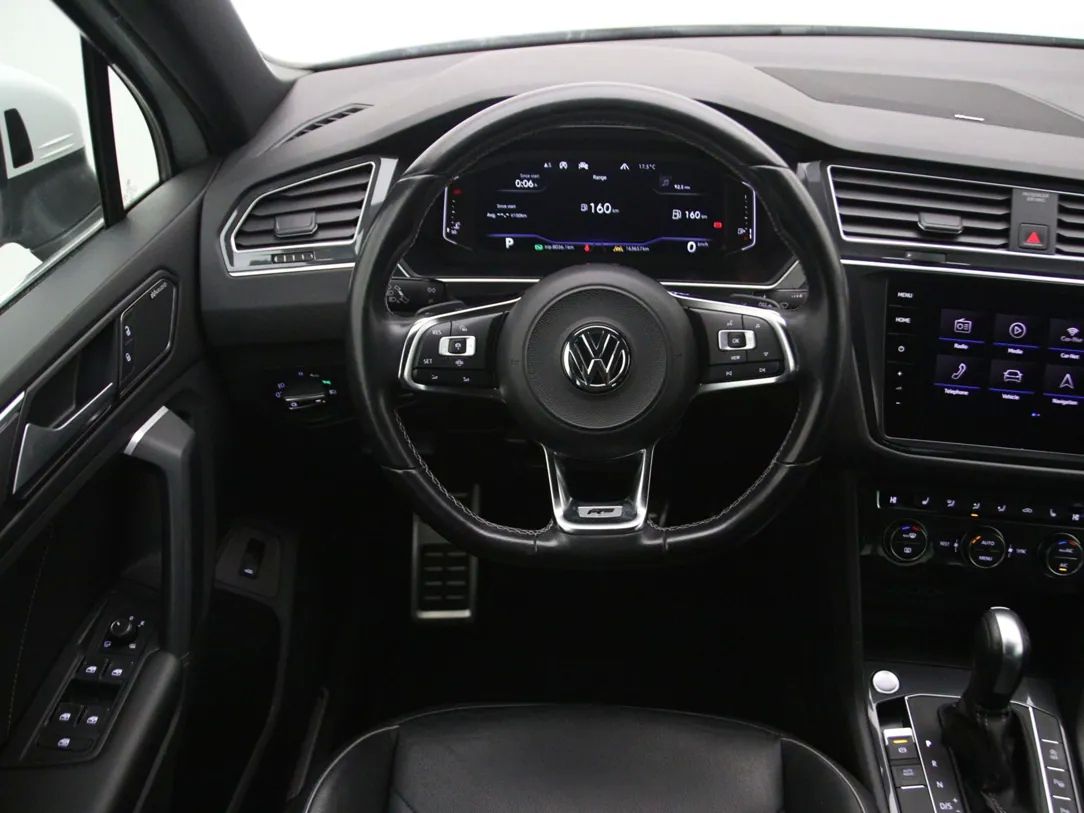 Volkswagen Tiguan | 16