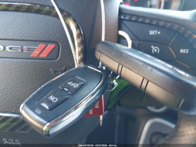 Dodge Challenger | 10