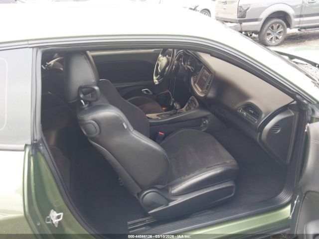 Dodge Challenger | 4