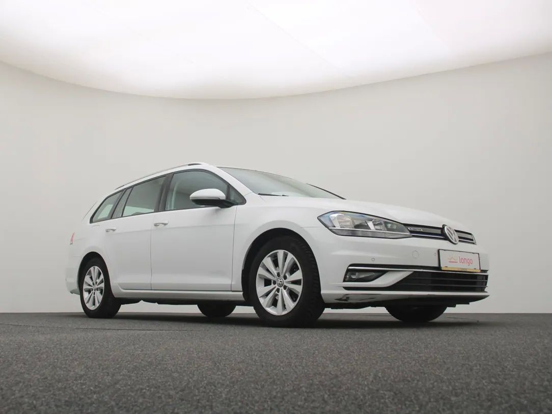Volkswagen Golf | 10