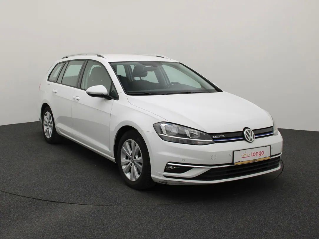 Volkswagen Golf | 9
